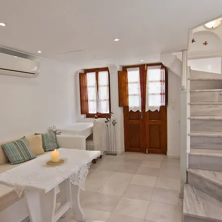 Merovigliosso Apartman Imerovígli
